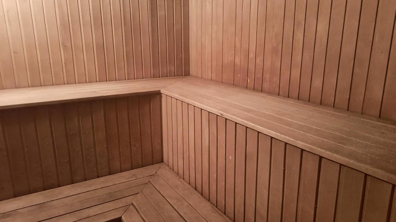 Готель "Дністер" Zhvanets Exterior photo